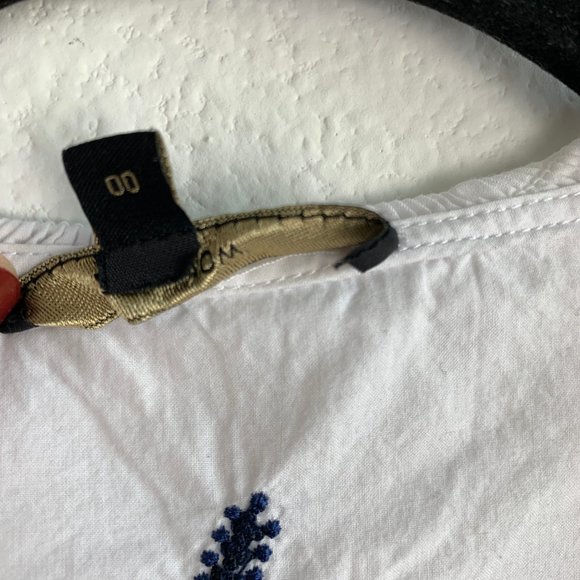 Floral White and Blue Button Up Embroidered Top S - Picture 11 of 12